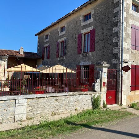 La Tuilerie Bed & Breakfast Verteuil-sur-Charente Exterior photo
