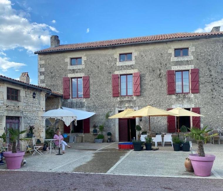 La Tuilerie Bed & Breakfast Verteuil-sur-Charente Exterior photo